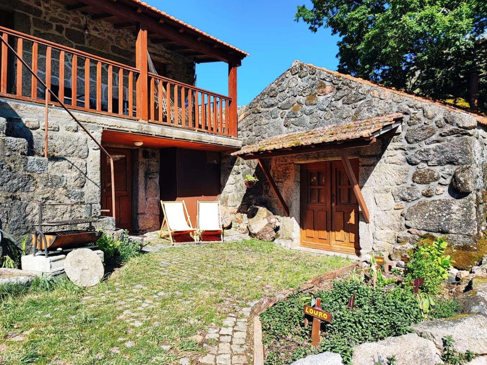 Casa Boletus Villa Castro Laboreiro Exterior photo